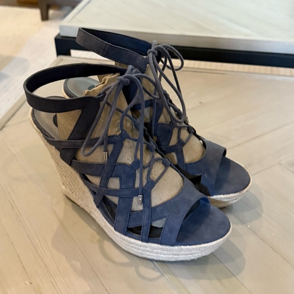 Boutique, Chic, Boho Women's Brown/Tan Wedge Sandals Size 9. - Picture 12 of 14